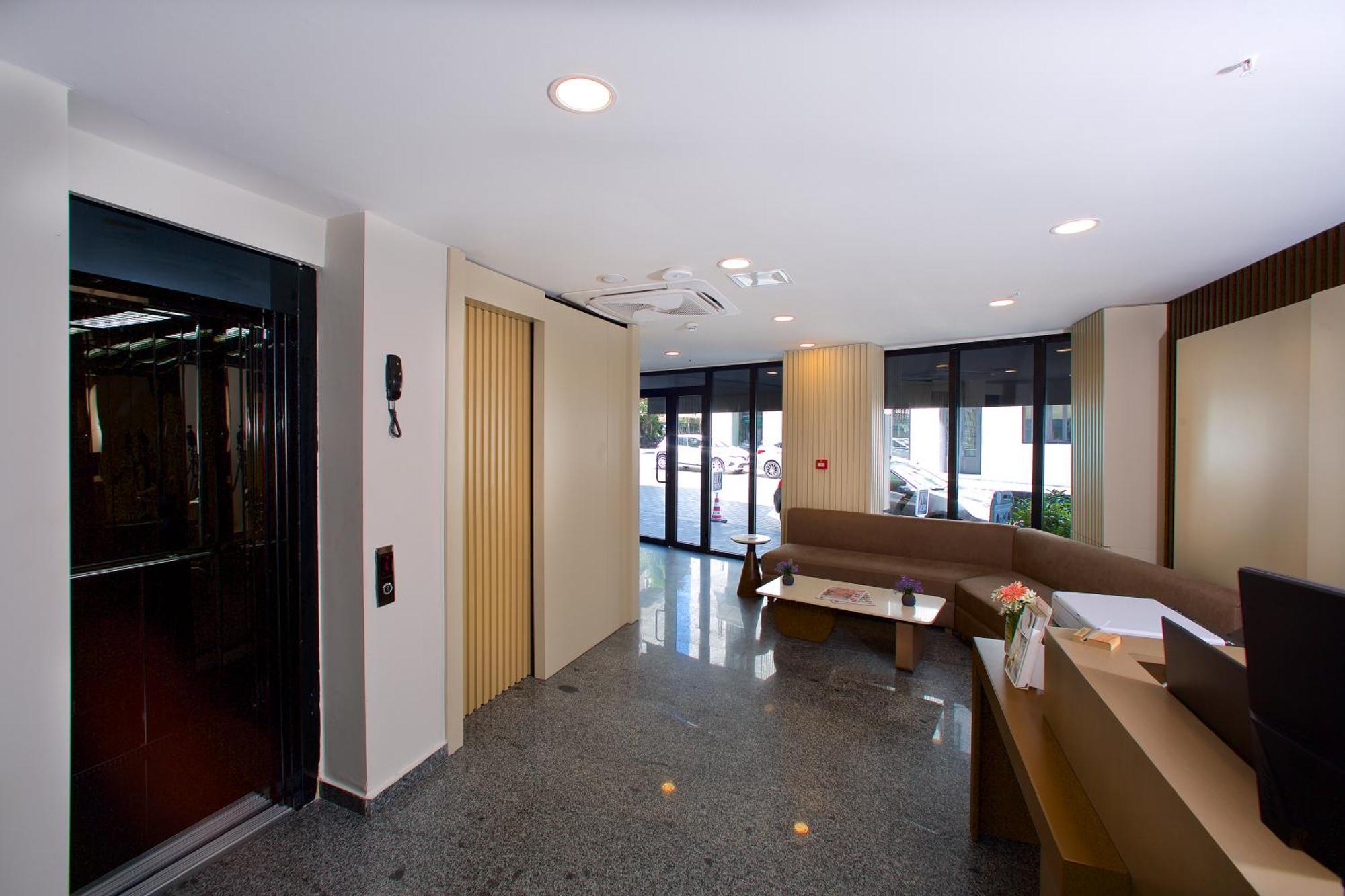 Joy Taksim Hotel Istanbul Bagian luar foto