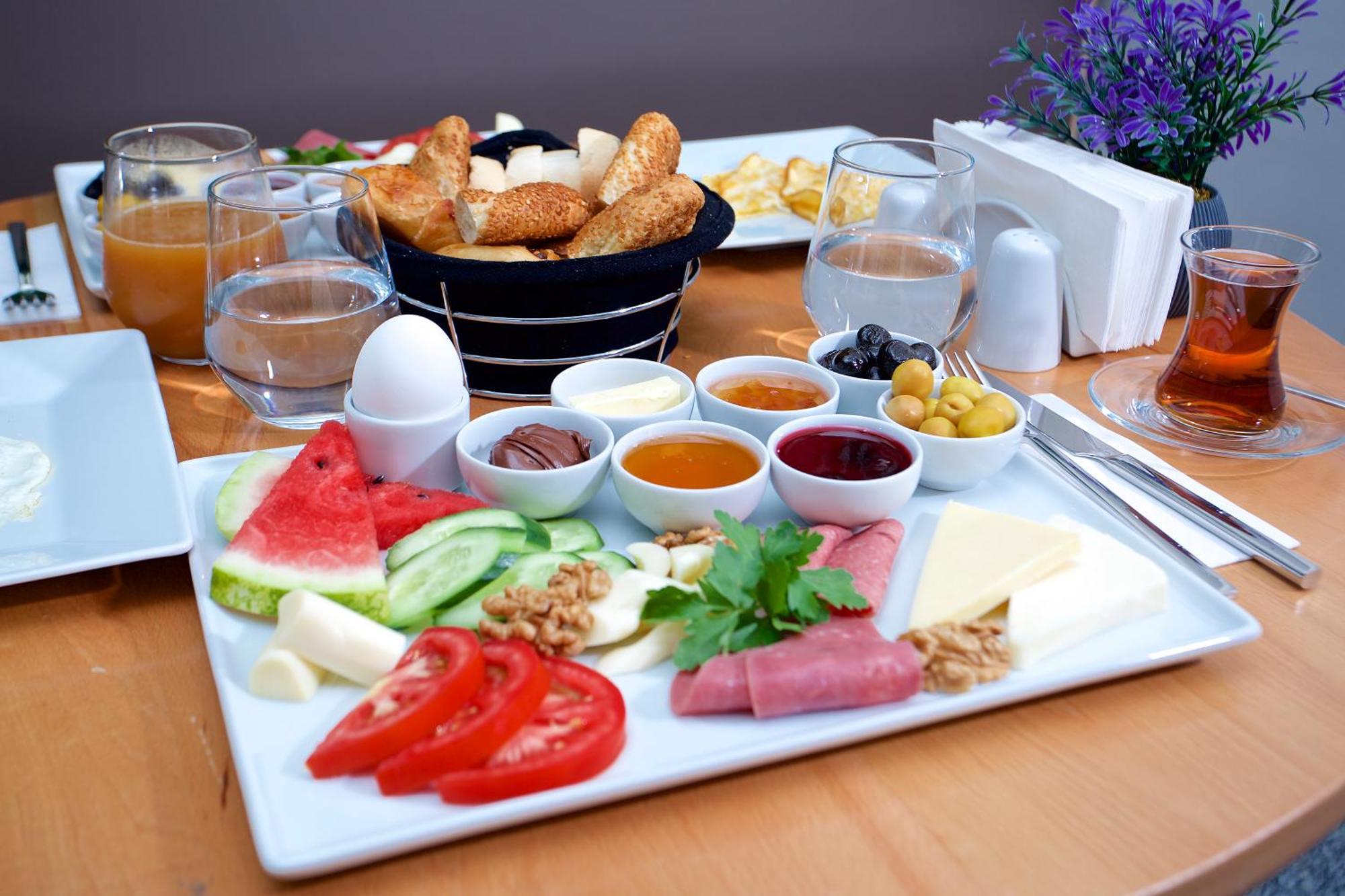 Joy Taksim Hotel Istanbul Bagian luar foto