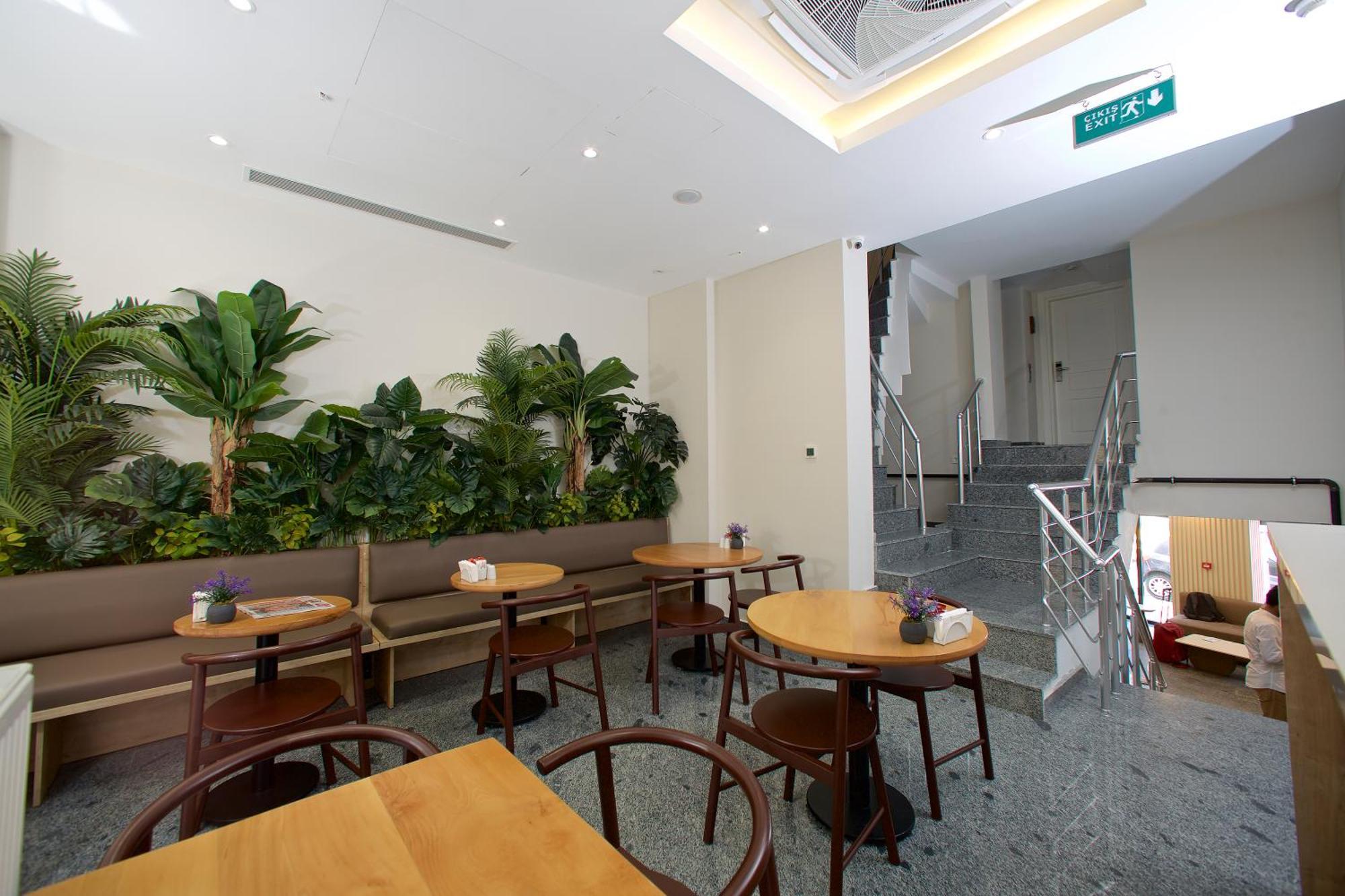 Joy Taksim Hotel Istanbul Bagian luar foto