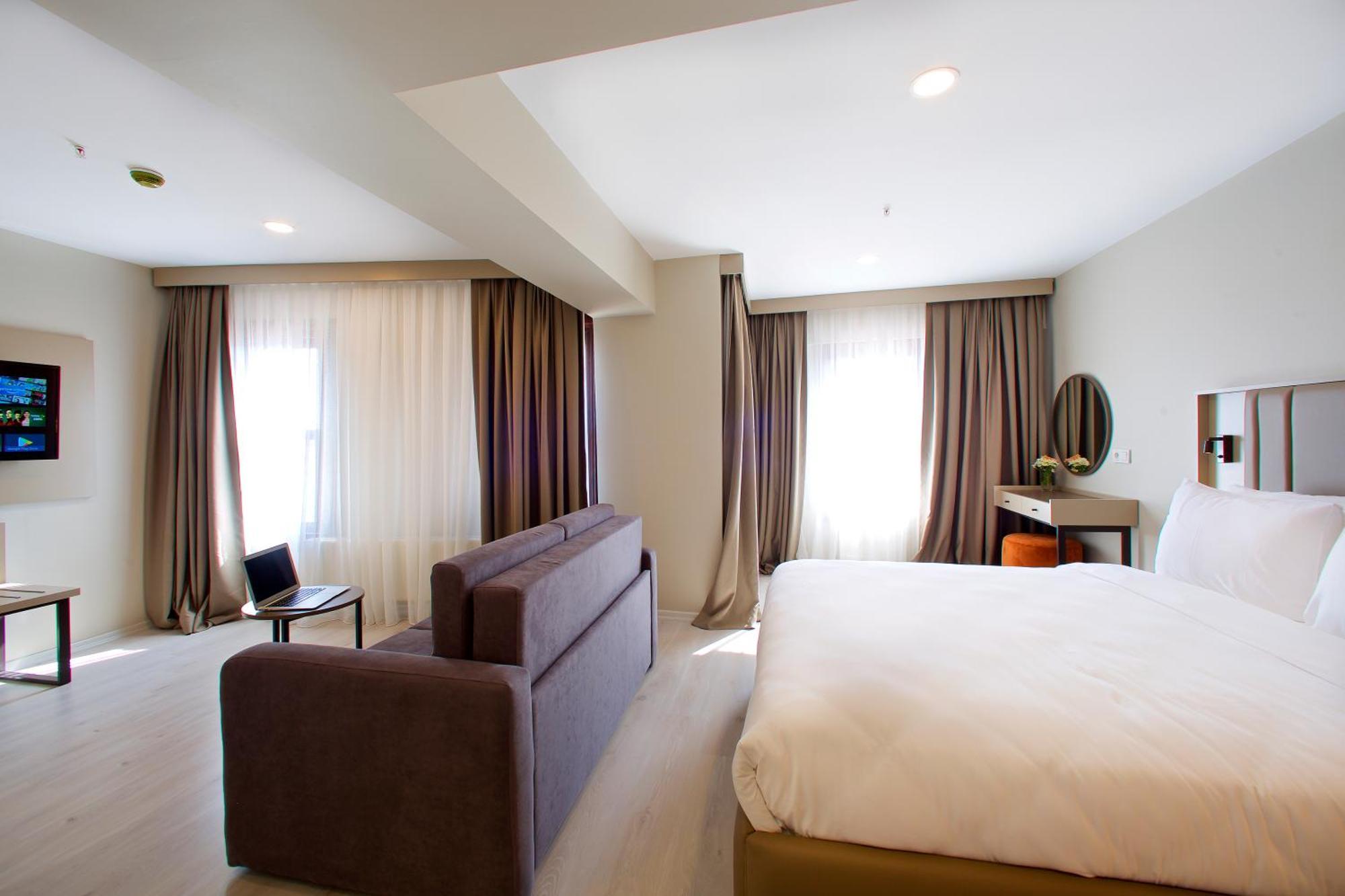Joy Taksim Hotel Istanbul Bagian luar foto