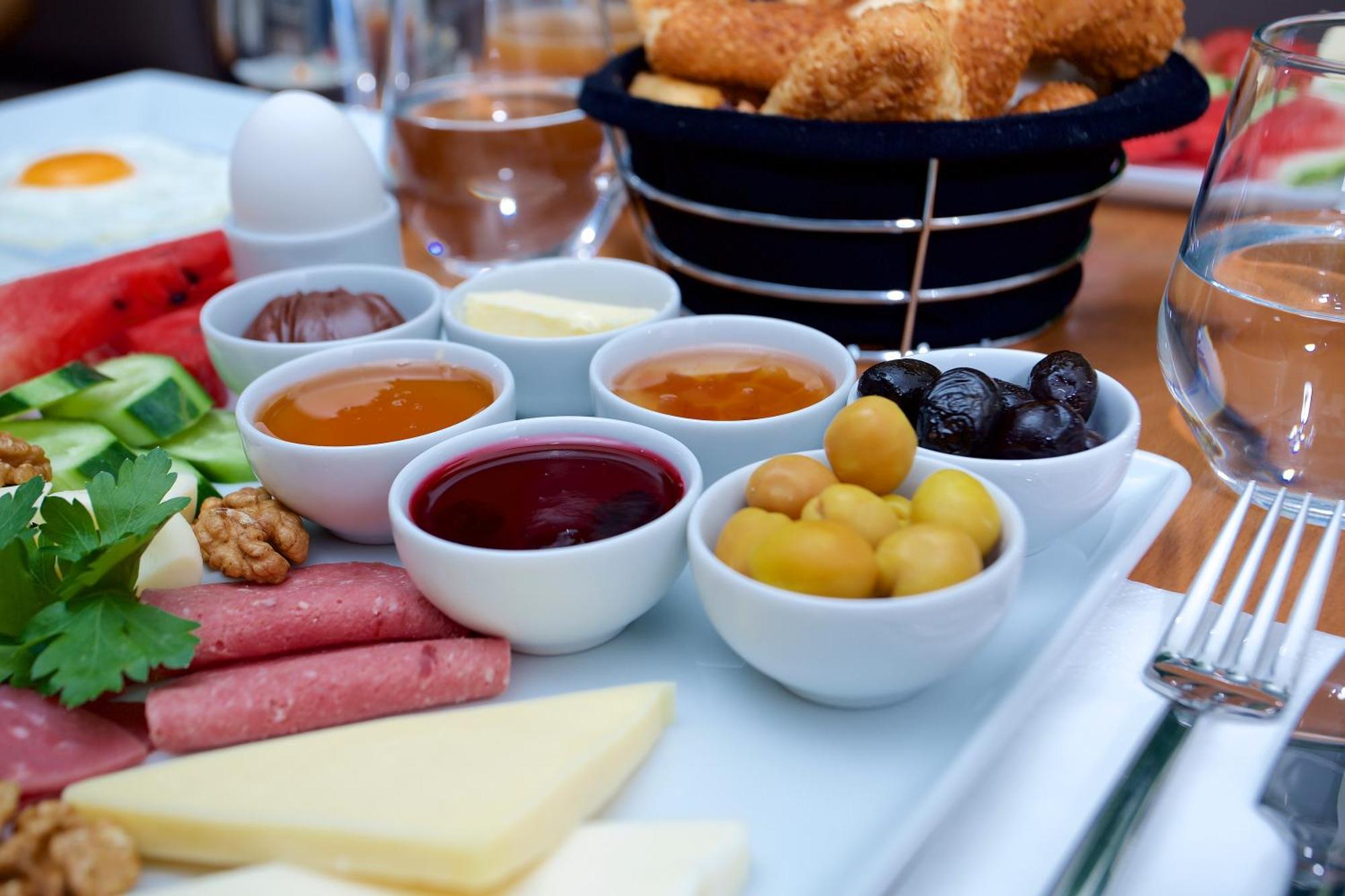 Joy Taksim Hotel Istanbul Bagian luar foto