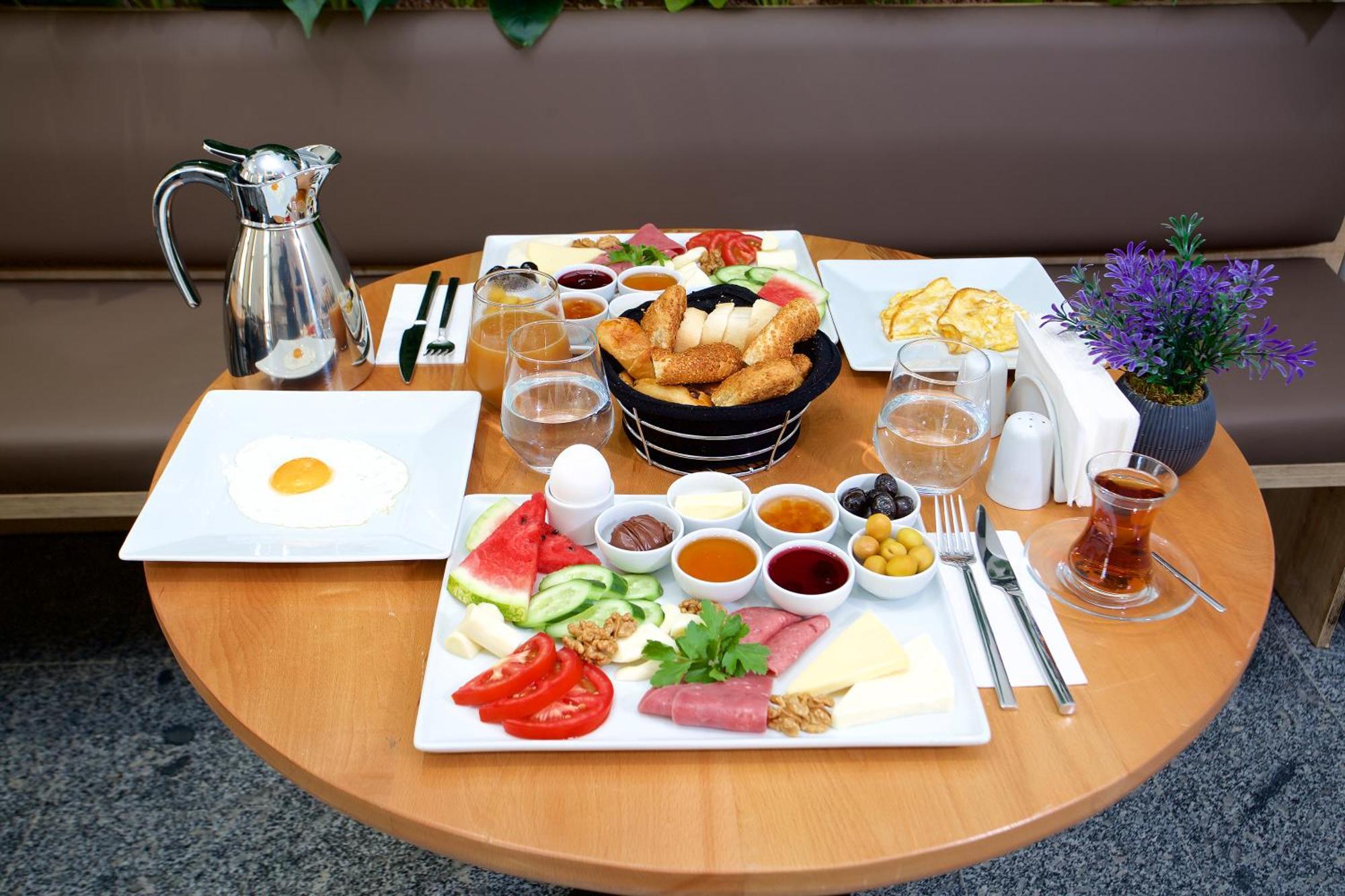 Joy Taksim Hotel Istanbul Bagian luar foto